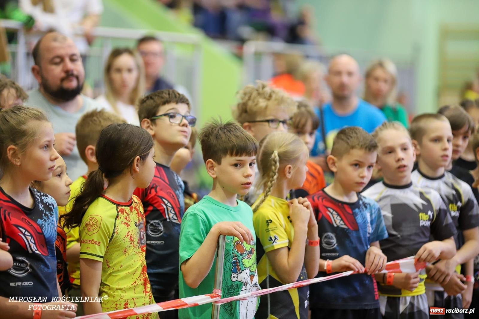 Zdjęcie w galerii na portalu naszraciborz.pl: Ponad 100 młodych zawodników na Mistrzostwach Śląska Ninja Monkey Kids w Raciborzu wiadomości z regionu