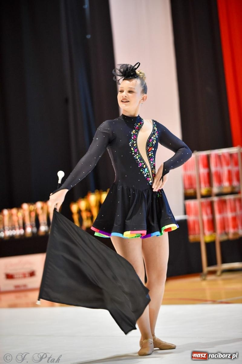 Zdjęcie w galerii na portalu naszraciborz.pl: Rudnik gościł mistrzostwa Polski mażoretek [FOTO] wiadomości z regionu