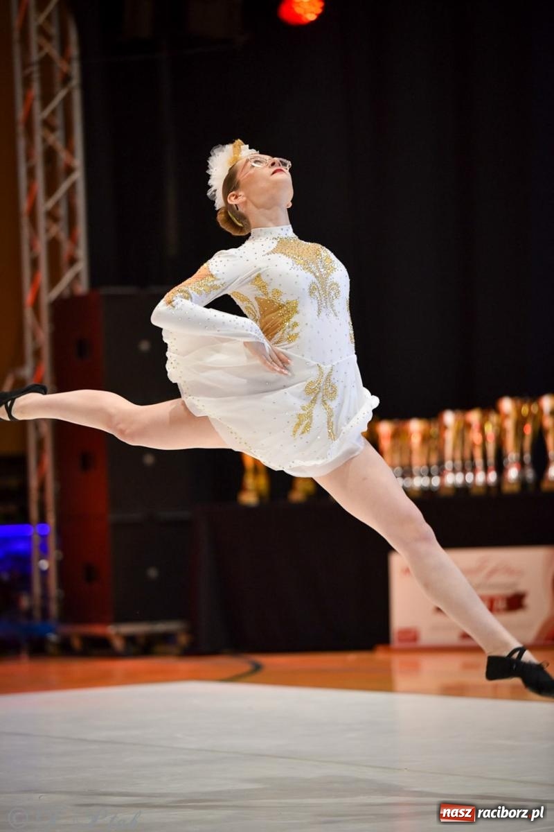 Zdjęcie w galerii na portalu naszraciborz.pl: Rudnik gościł mistrzostwa Polski mażoretek [FOTO] wiadomości z regionu