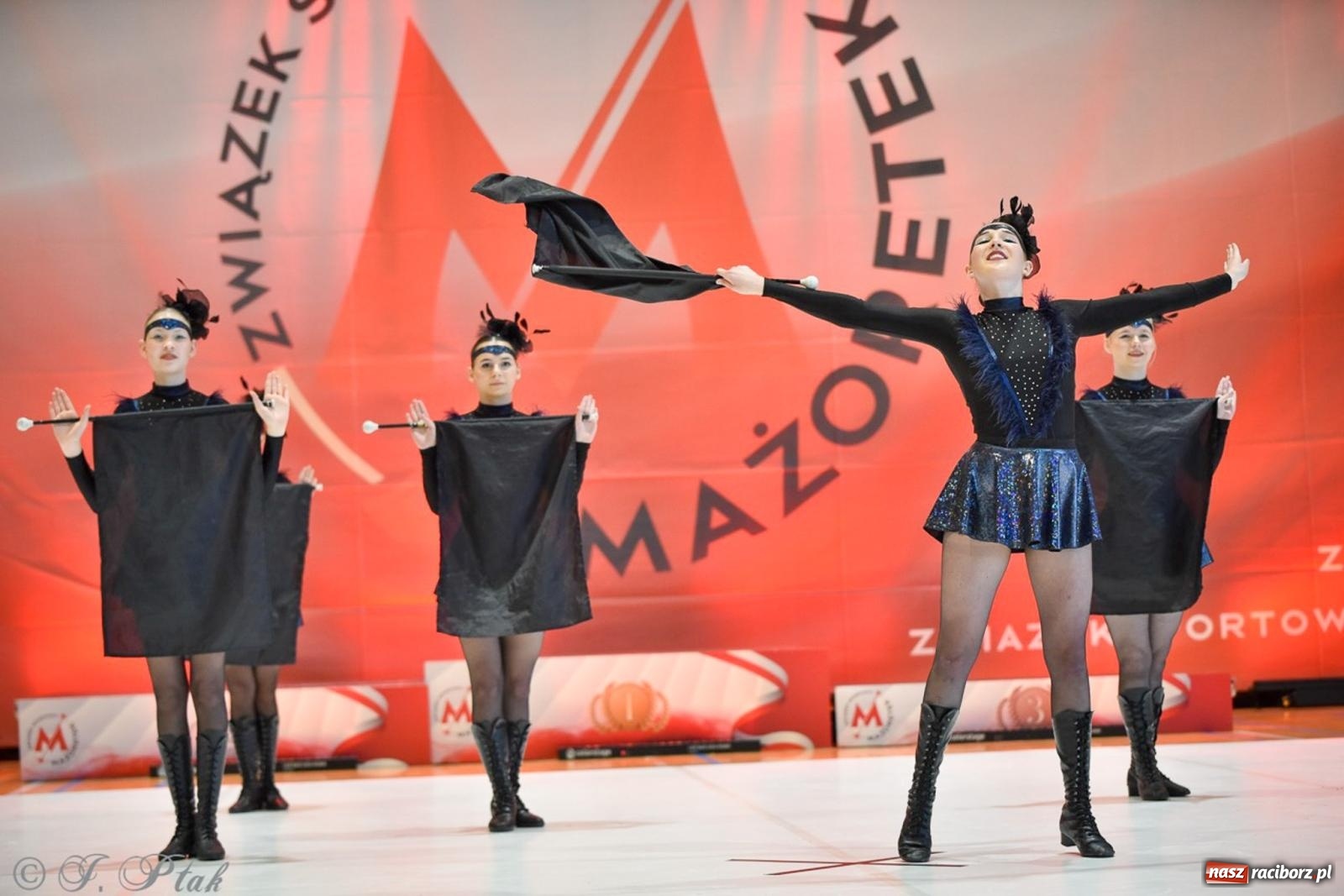 Zdjęcie w galerii na portalu naszraciborz.pl: Rudnik gościł mistrzostwa Polski mażoretek [FOTO] wiadomości z regionu