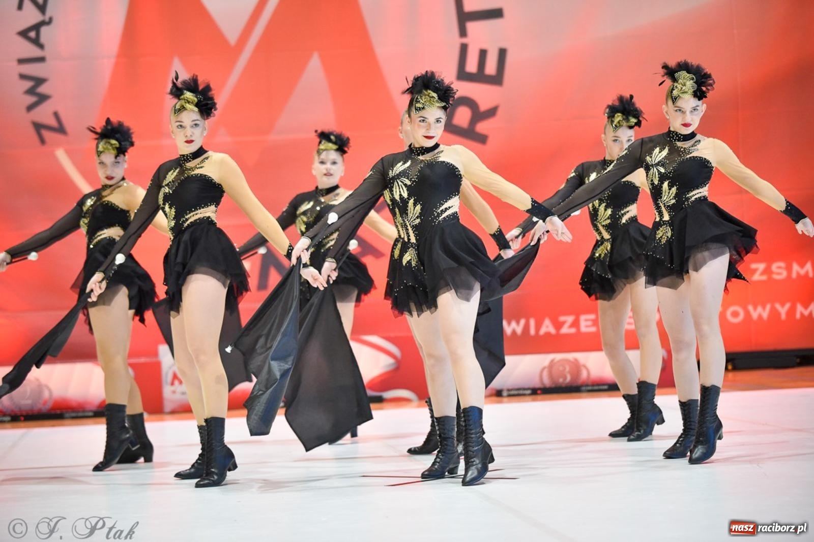 Zdjęcie w galerii na portalu naszraciborz.pl: Rudnik gościł mistrzostwa Polski mażoretek [FOTO] wiadomości z regionu