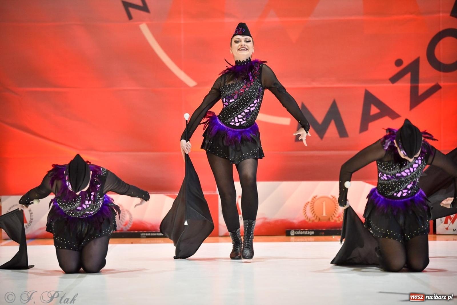 Zdjęcie w galerii na portalu naszraciborz.pl: Rudnik gościł mistrzostwa Polski mażoretek [FOTO] wiadomości z regionu