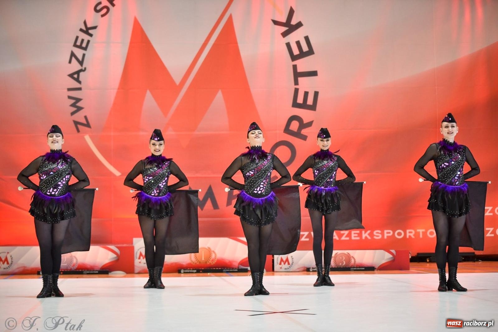 Zdjęcie w galerii na portalu naszraciborz.pl: Rudnik gościł mistrzostwa Polski mażoretek [FOTO] wiadomości z regionu