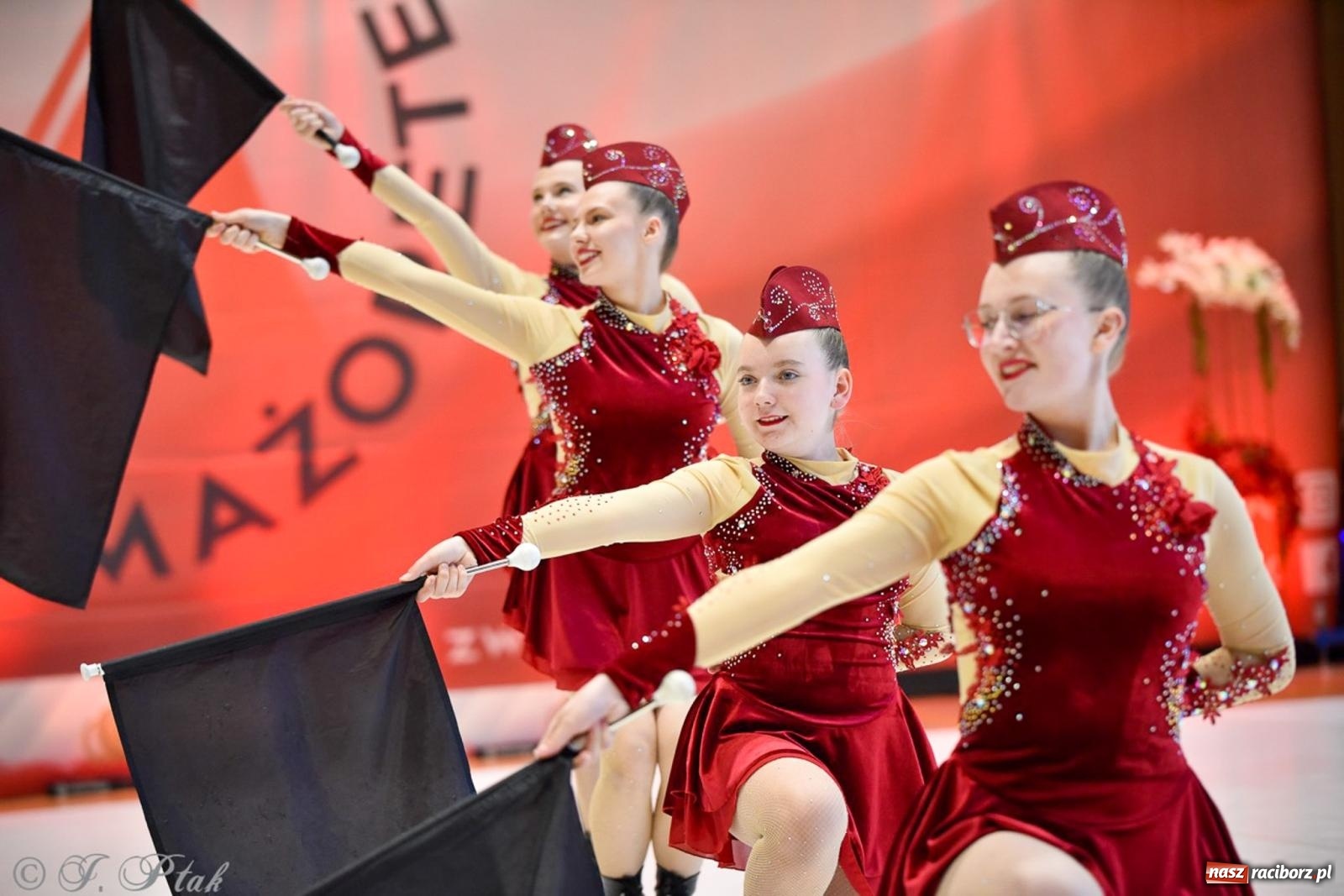 Zdjęcie w galerii na portalu naszraciborz.pl: Rudnik gościł mistrzostwa Polski mażoretek [FOTO] wiadomości z regionu