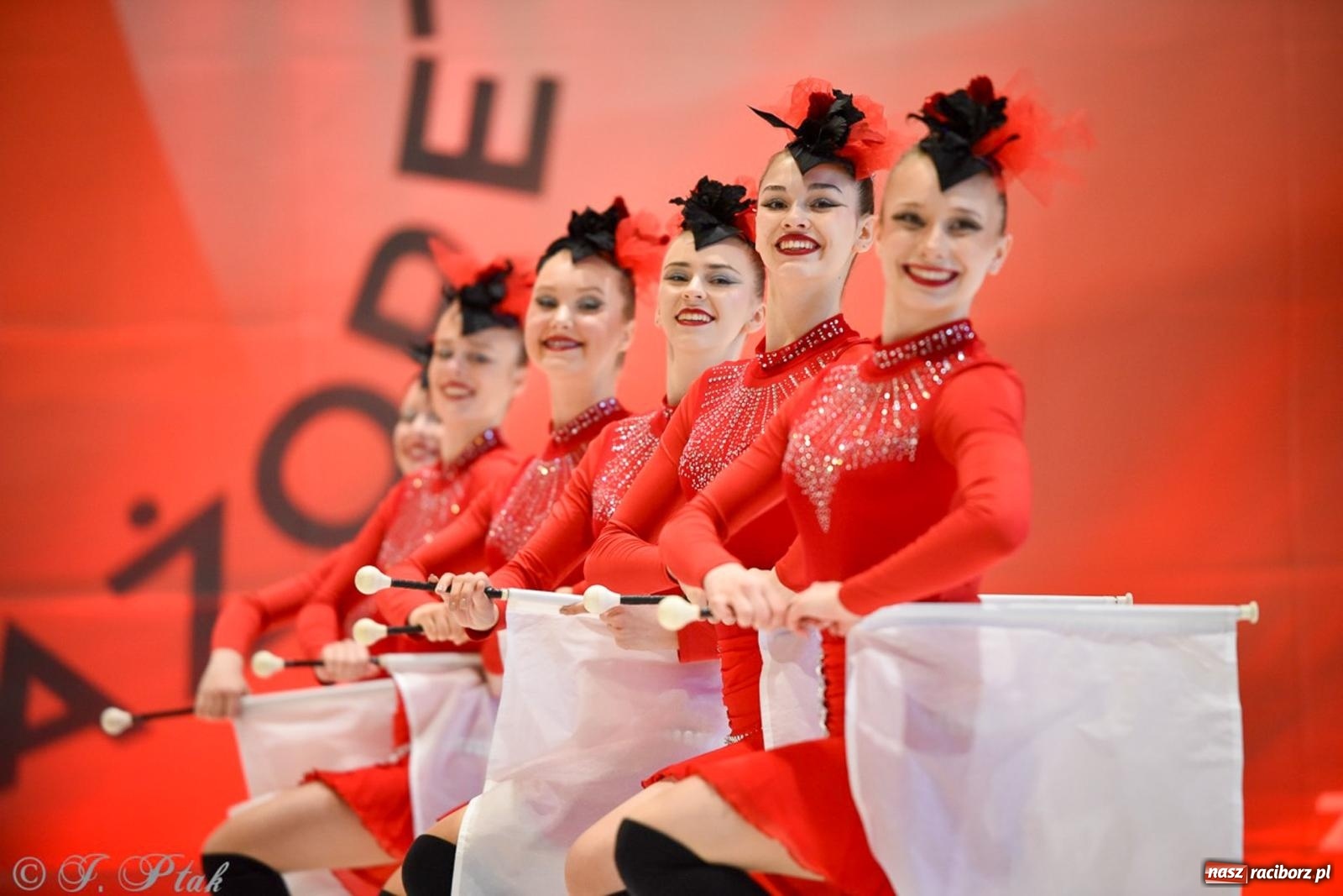 Zdjęcie w galerii na portalu naszraciborz.pl: Rudnik gościł mistrzostwa Polski mażoretek [FOTO] wiadomości z regionu