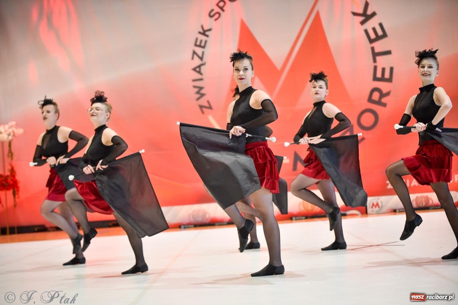 Zdjęcie w galerii na portalu naszraciborz.pl: Rudnik gościł mistrzostwa Polski mażoretek [FOTO] wiadomości z regionu