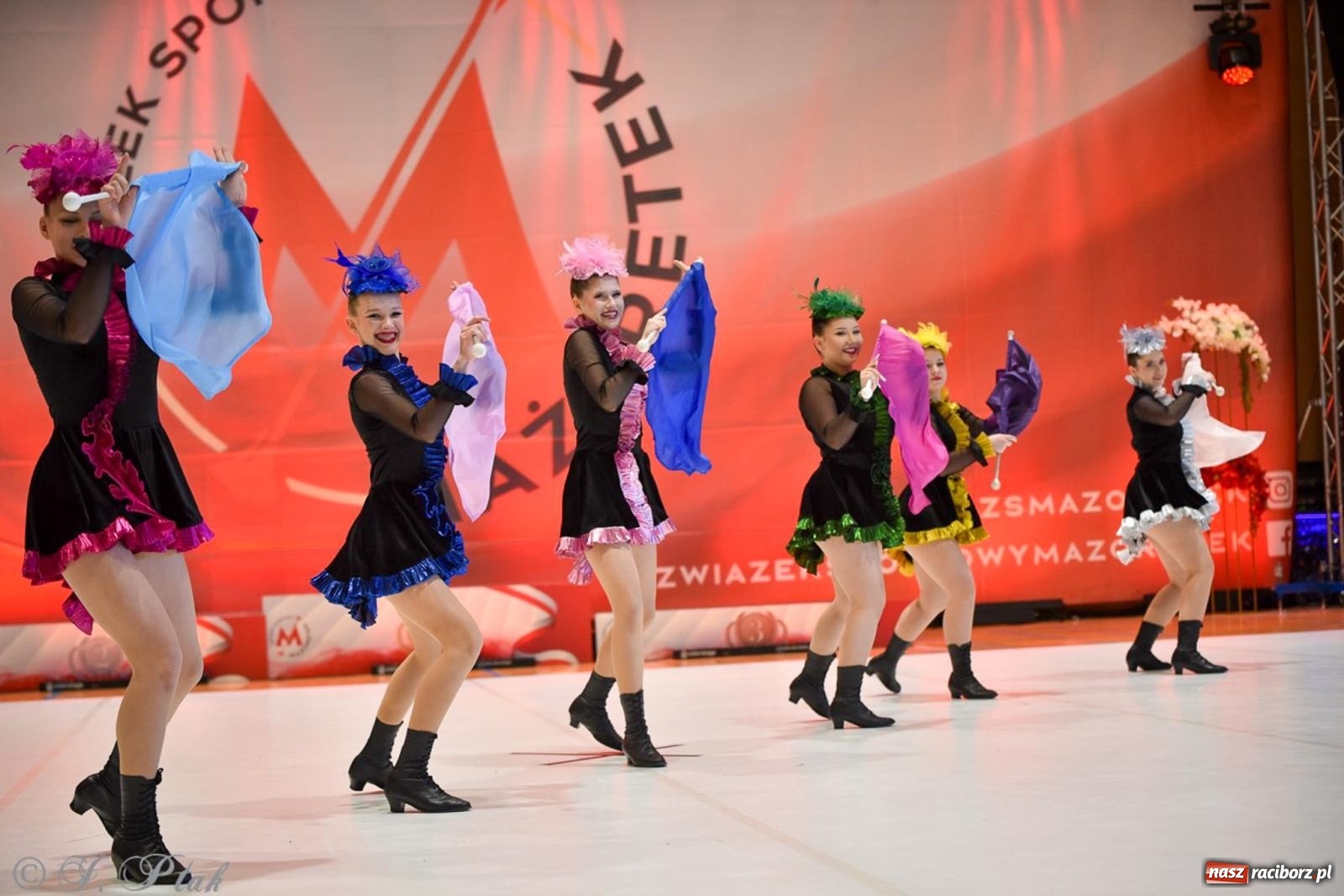 Zdjęcie w galerii na portalu naszraciborz.pl: Rudnik gościł mistrzostwa Polski mażoretek [FOTO] wiadomości z regionu