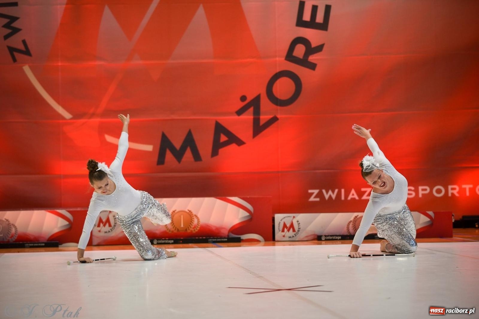 Zdjęcie w galerii na portalu naszraciborz.pl: Rudnik gościł mistrzostwa Polski mażoretek [FOTO] wiadomości z regionu