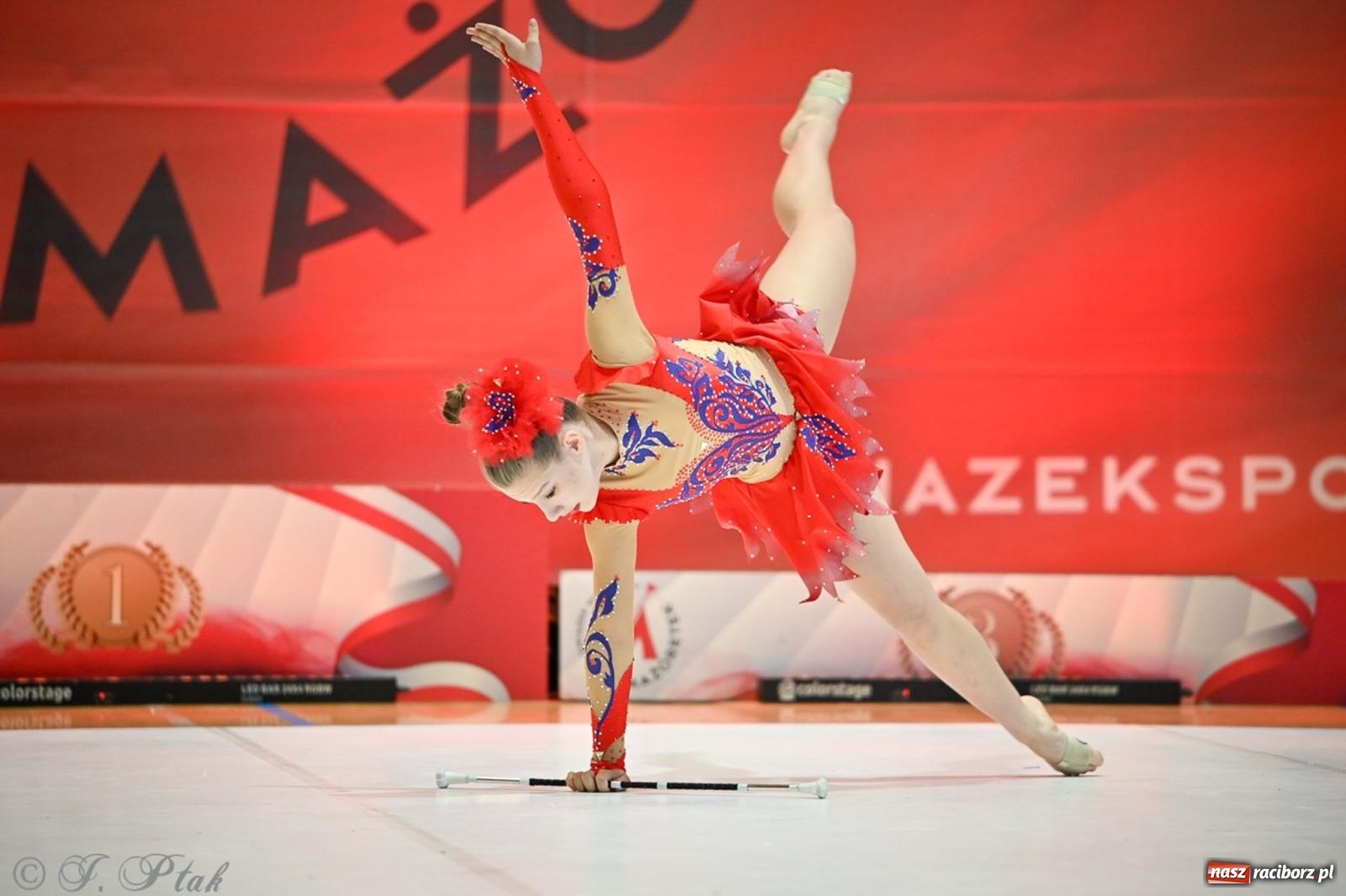 Zdjęcie w galerii na portalu naszraciborz.pl: Rudnik gościł mistrzostwa Polski mażoretek [FOTO] wiadomości z regionu