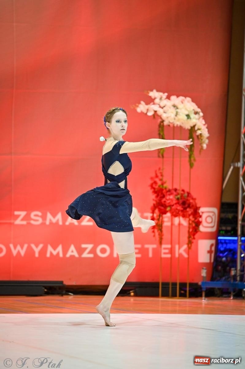 Zdjęcie w galerii na portalu naszraciborz.pl: Rudnik gościł mistrzostwa Polski mażoretek [FOTO] wiadomości z regionu