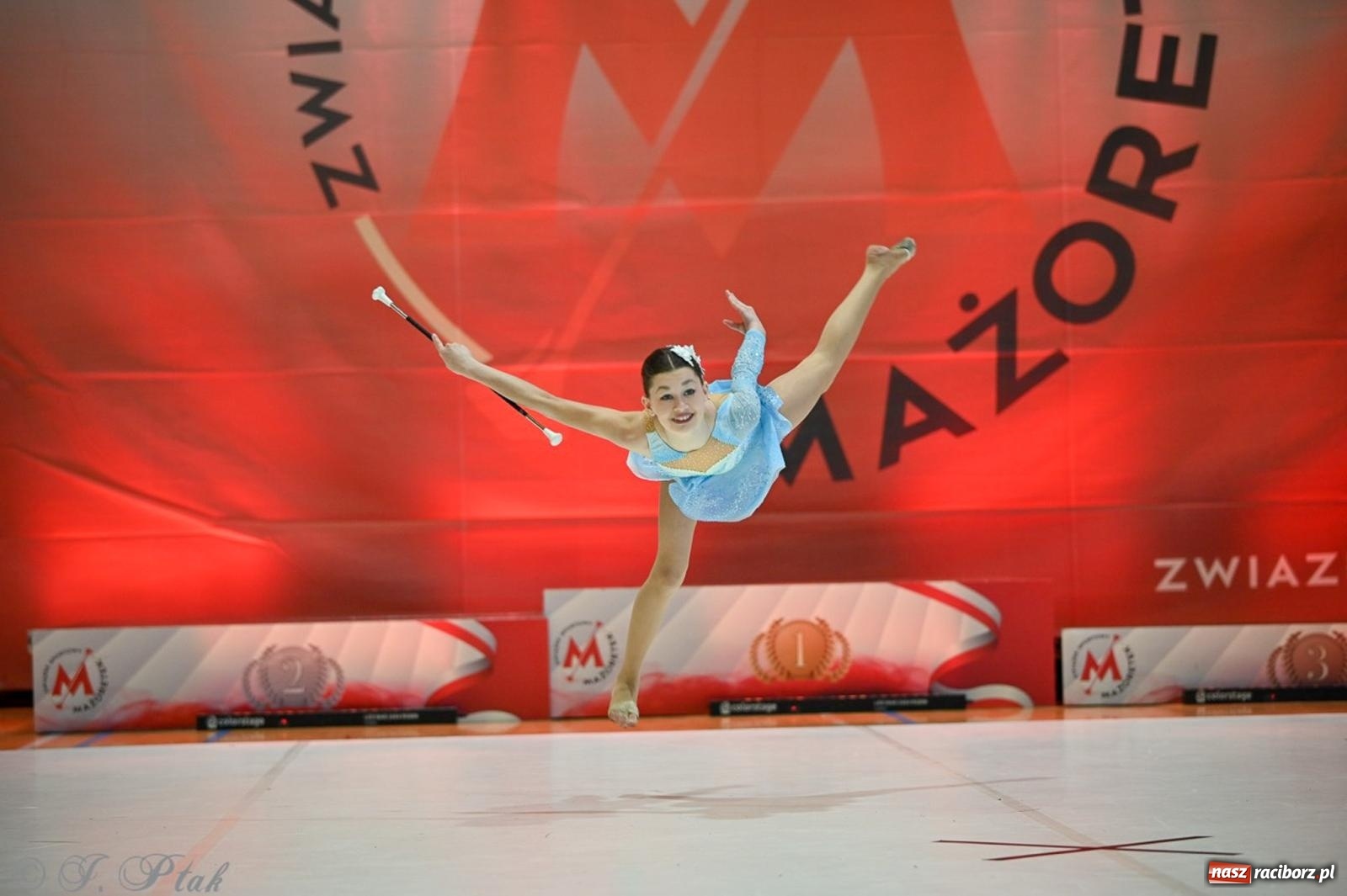 Zdjęcie w galerii na portalu naszraciborz.pl: Rudnik gościł mistrzostwa Polski mażoretek [FOTO] wiadomości z regionu