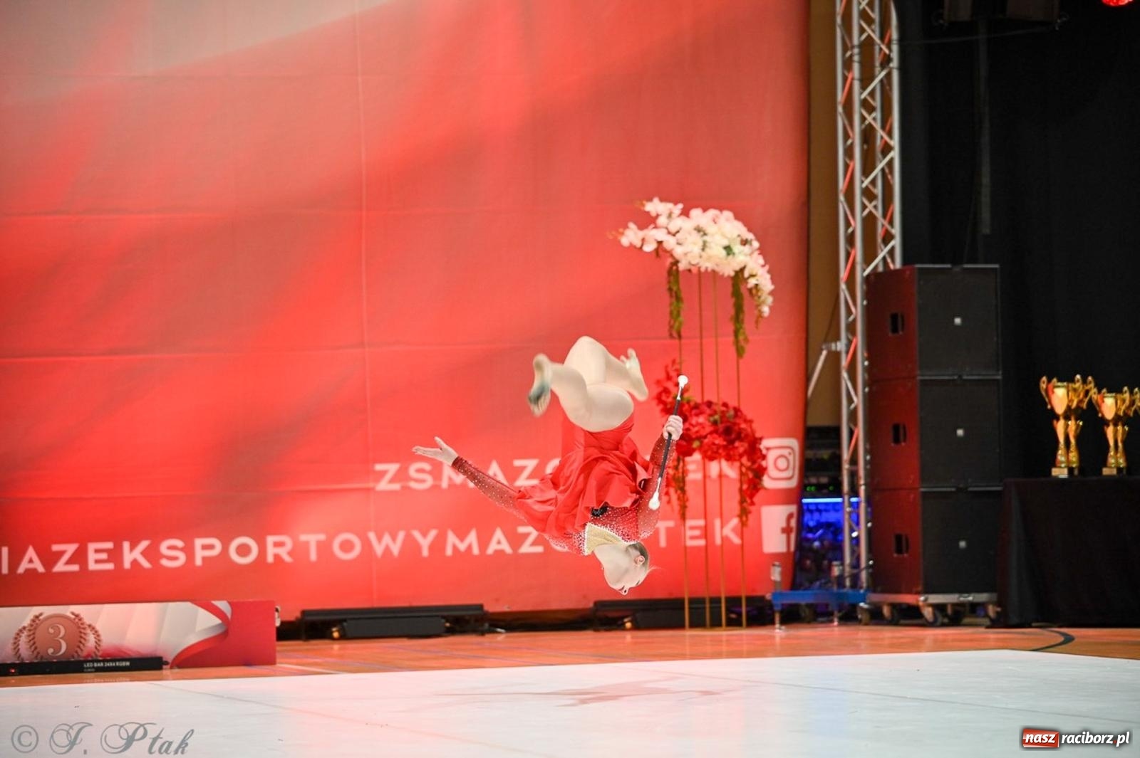 Zdjęcie w galerii na portalu naszraciborz.pl: Rudnik gościł mistrzostwa Polski mażoretek [FOTO] wiadomości z regionu