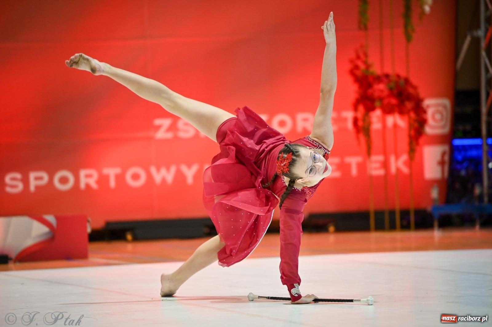 Zdjęcie w galerii na portalu naszraciborz.pl: Rudnik gościł mistrzostwa Polski mażoretek [FOTO] wiadomości z regionu