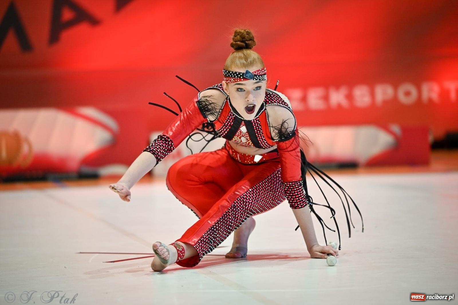 Zdjęcie w galerii na portalu naszraciborz.pl: Rudnik gościł mistrzostwa Polski mażoretek [FOTO] wiadomości z regionu