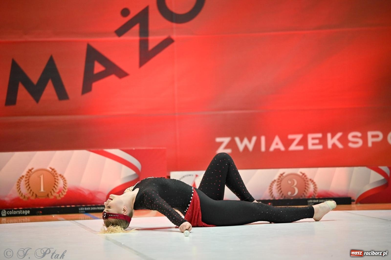 Zdjęcie w galerii na portalu naszraciborz.pl: Rudnik gościł mistrzostwa Polski mażoretek [FOTO] wiadomości z regionu