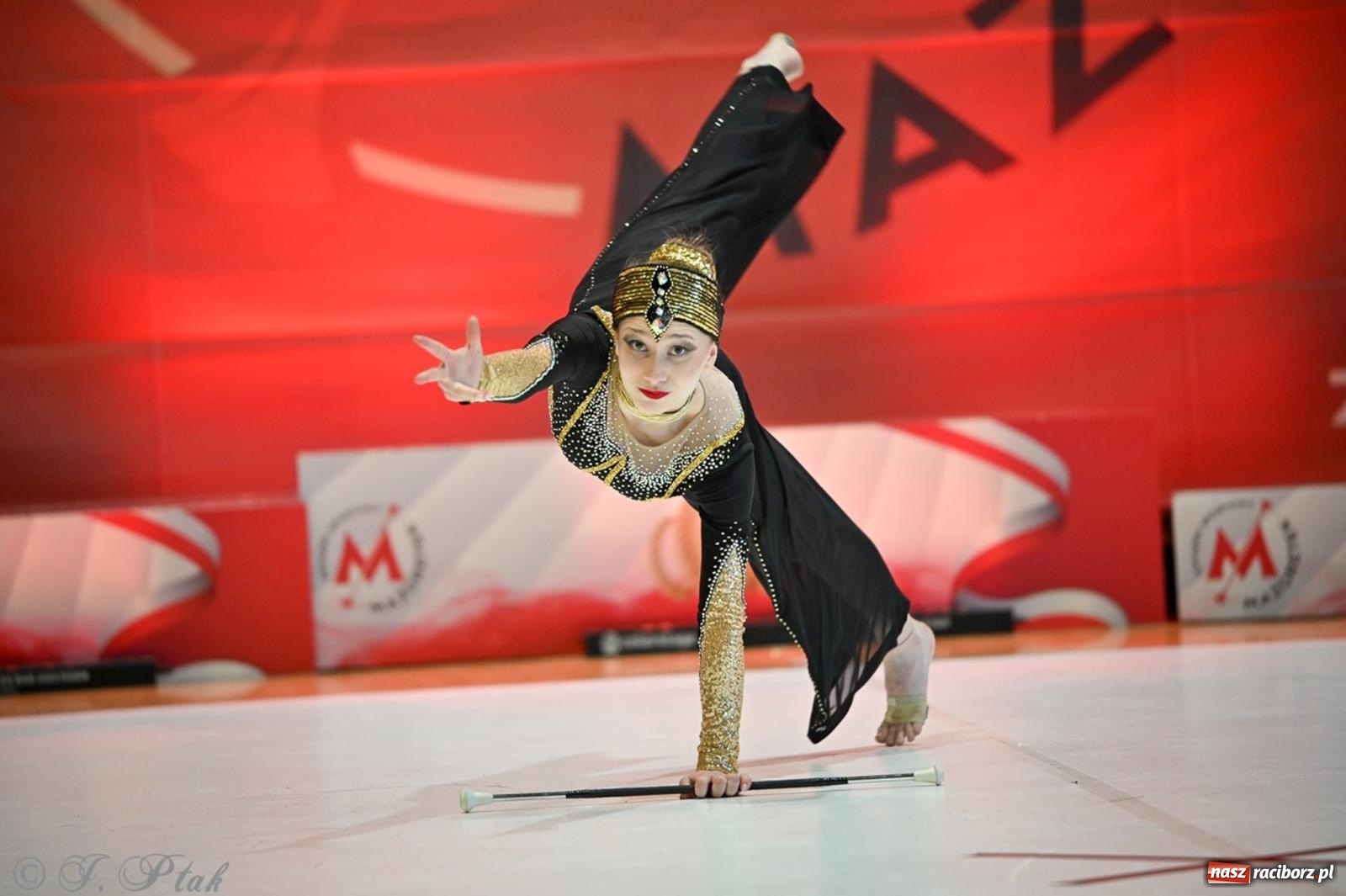 Zdjęcie w galerii na portalu naszraciborz.pl: Rudnik gościł mistrzostwa Polski mażoretek [FOTO] wiadomości z regionu