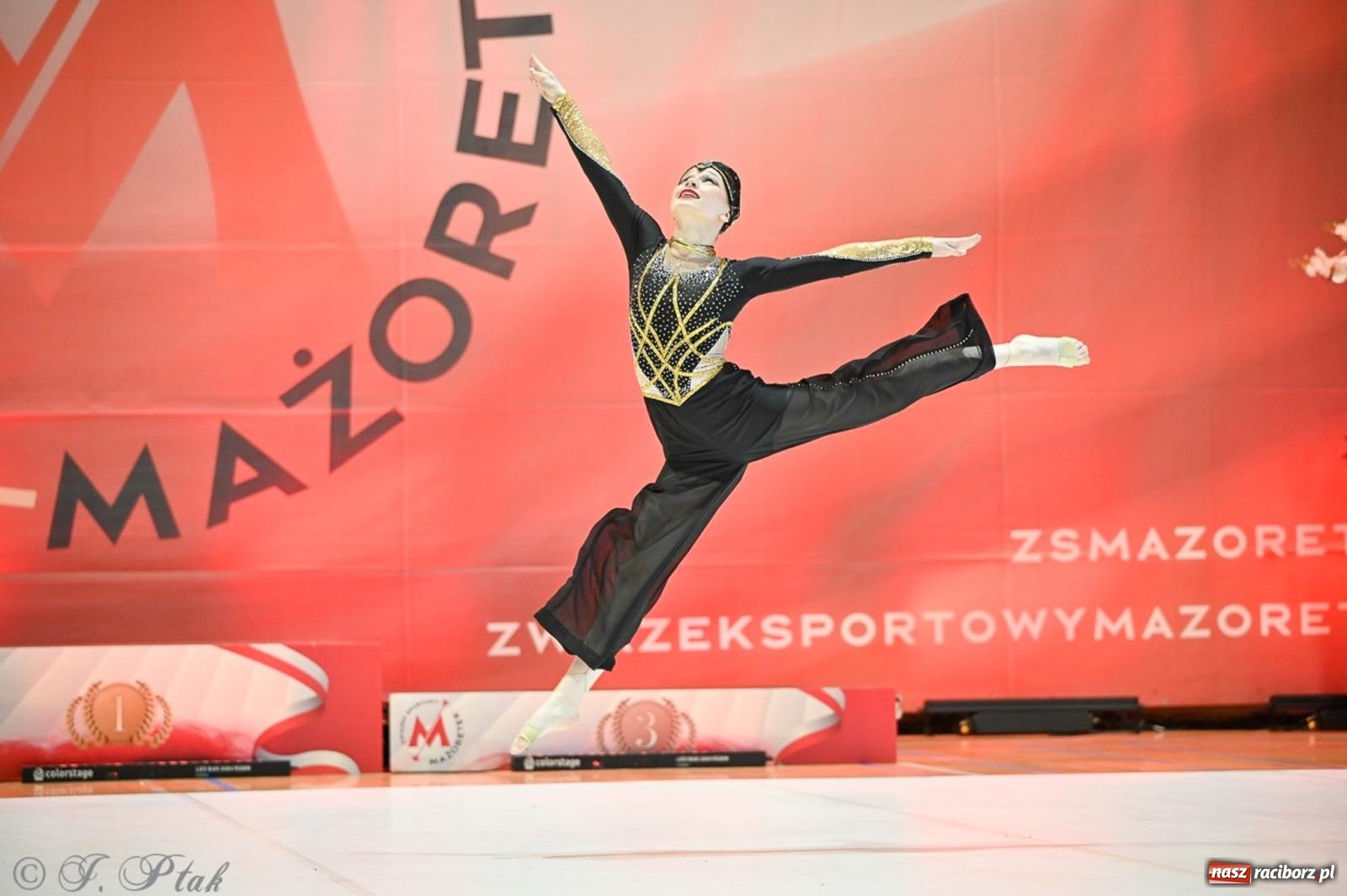 Zdjęcie w galerii na portalu naszraciborz.pl: Rudnik gościł mistrzostwa Polski mażoretek [FOTO] wiadomości z regionu