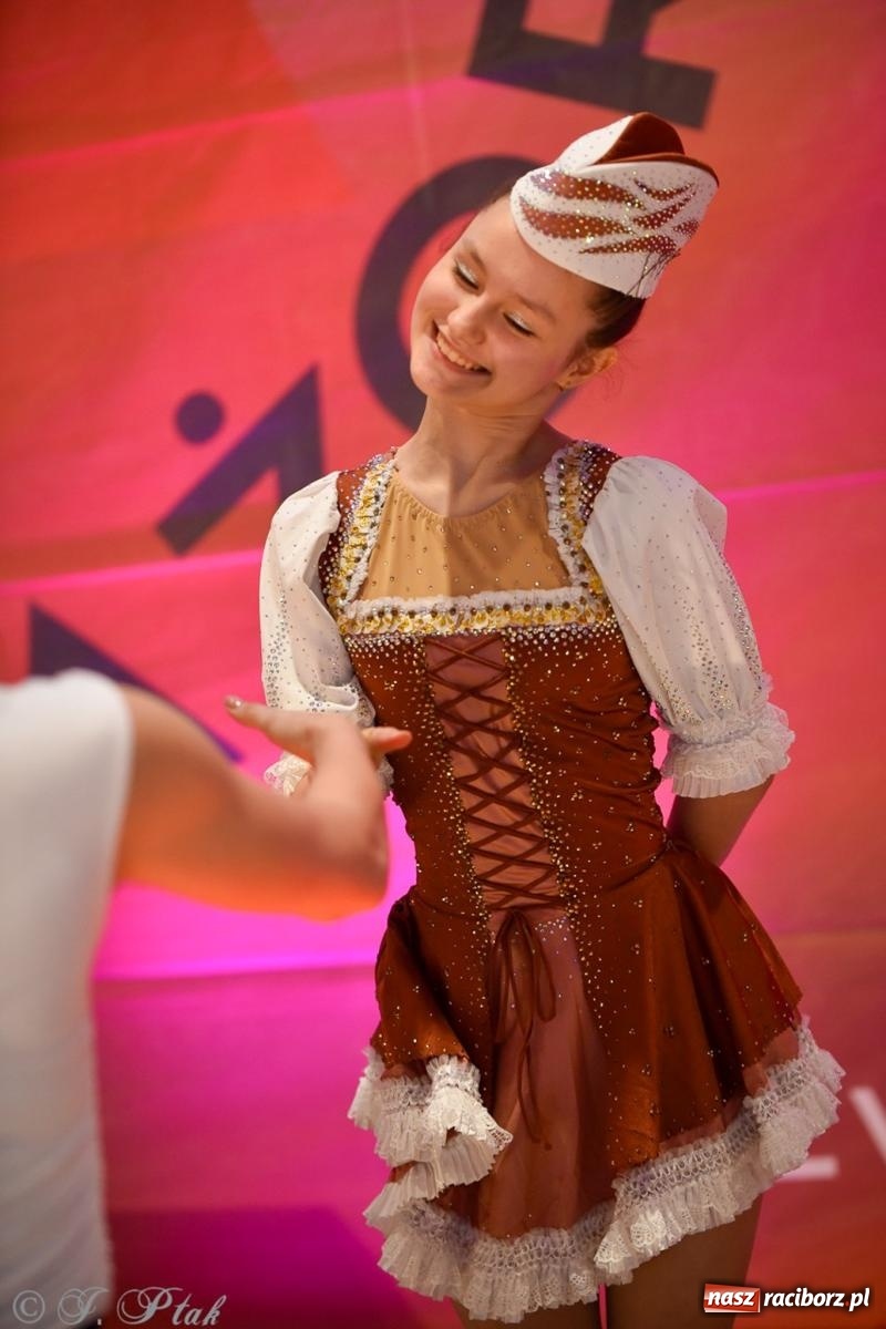 Zdjęcie w galerii na portalu naszraciborz.pl: Rudnik gościł mistrzostwa Polski mażoretek [FOTO] wiadomości z regionu