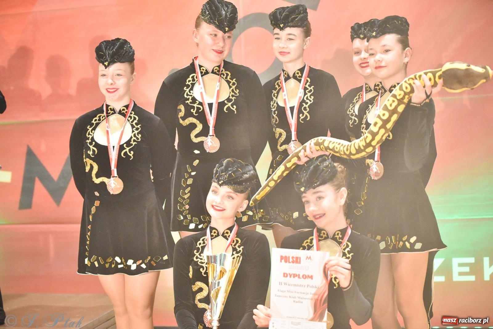 Zdjęcie w galerii na portalu naszraciborz.pl: Rudnik gościł mistrzostwa Polski mażoretek [FOTO] wiadomości z regionu