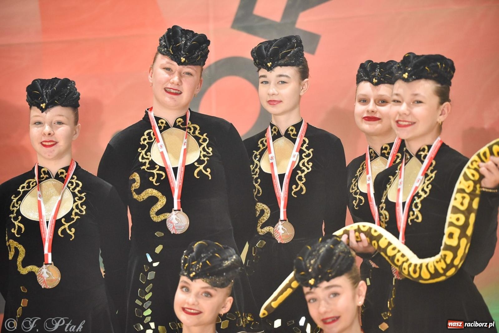 Zdjęcie w galerii na portalu naszraciborz.pl: Rudnik gościł mistrzostwa Polski mażoretek [FOTO] wiadomości z regionu