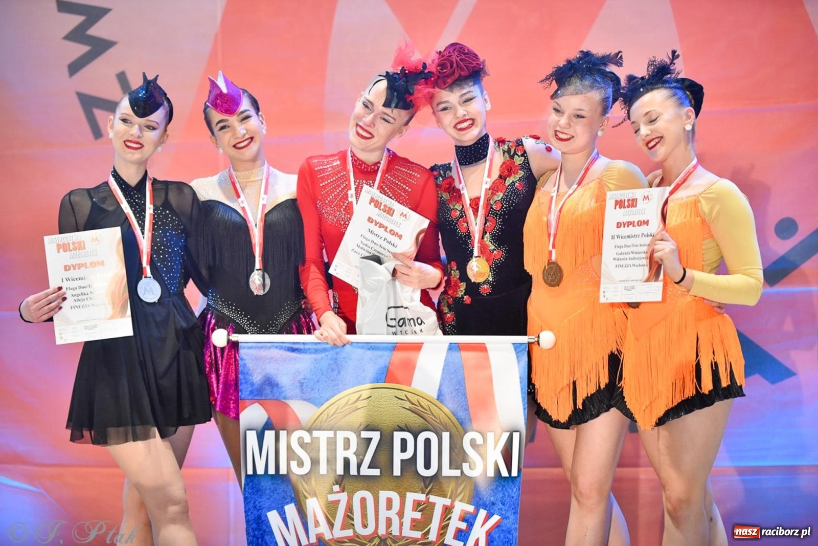 Zdjęcie w galerii na portalu naszraciborz.pl: Rudnik gościł mistrzostwa Polski mażoretek [FOTO] wiadomości z regionu