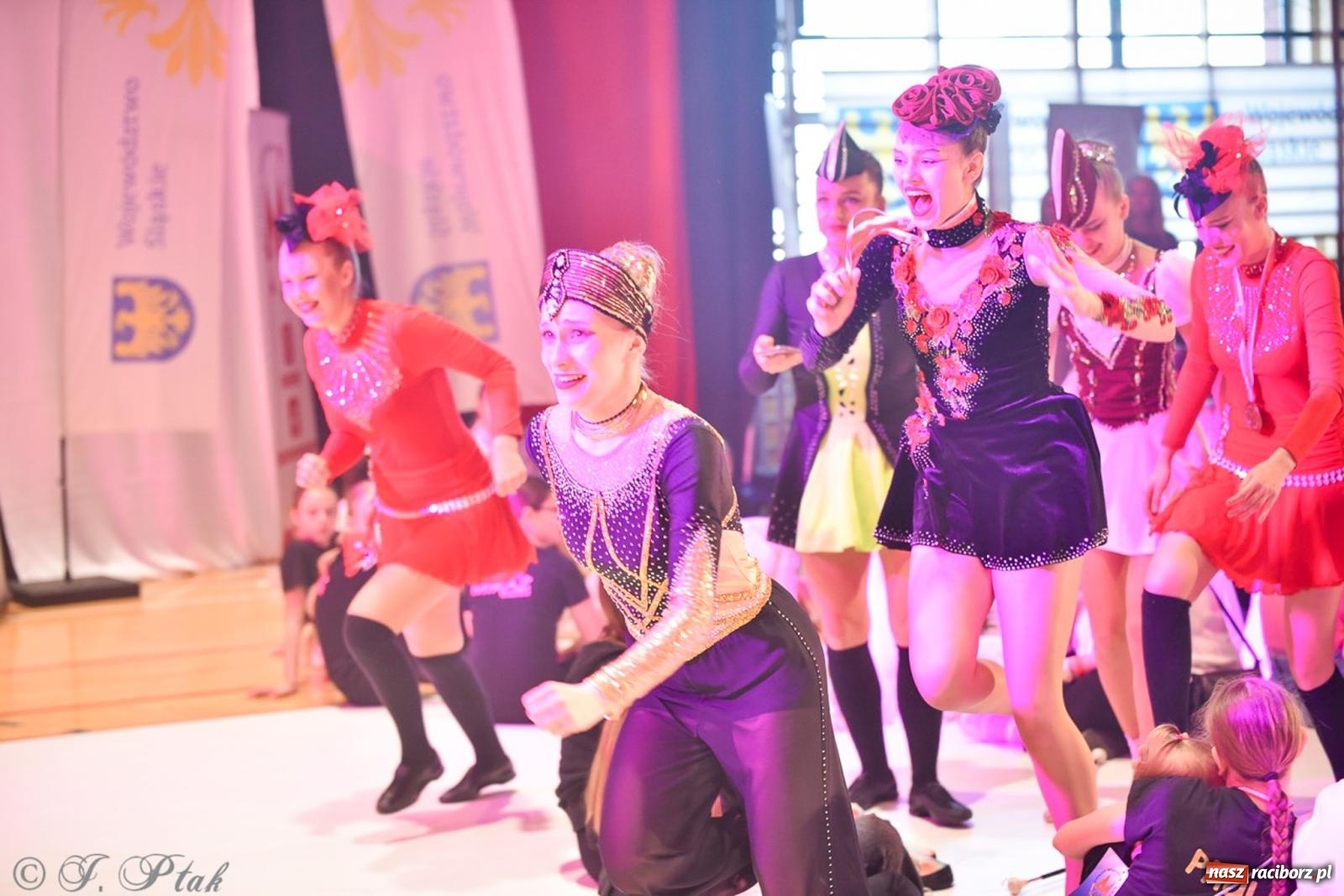 Zdjęcie w galerii na portalu naszraciborz.pl: Rudnik gościł mistrzostwa Polski mażoretek [FOTO] wiadomości z regionu