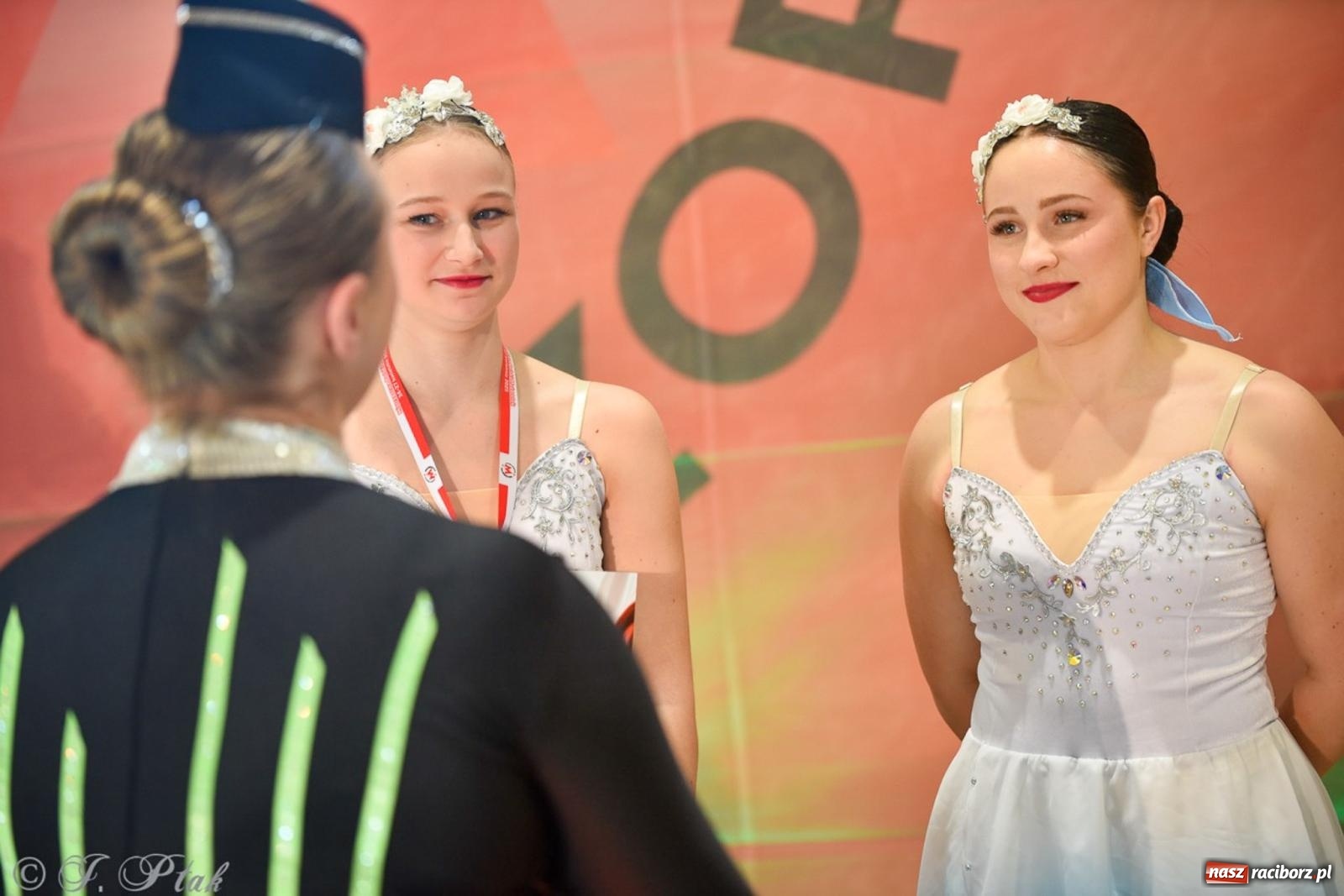 Zdjęcie w galerii na portalu naszraciborz.pl: Rudnik gościł mistrzostwa Polski mażoretek [FOTO] wiadomości z regionu