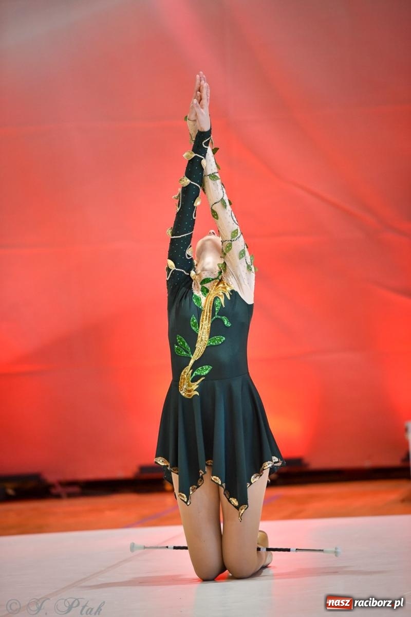 Zdjęcie w galerii na portalu naszraciborz.pl: Rudnik gościł mistrzostwa Polski mażoretek [FOTO] wiadomości z regionu