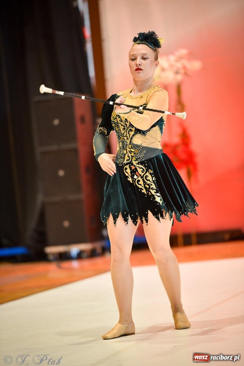 Zdjęcie w galerii na portalu naszraciborz.pl: Rudnik gościł mistrzostwa Polski mażoretek [FOTO] wiadomości z regionu