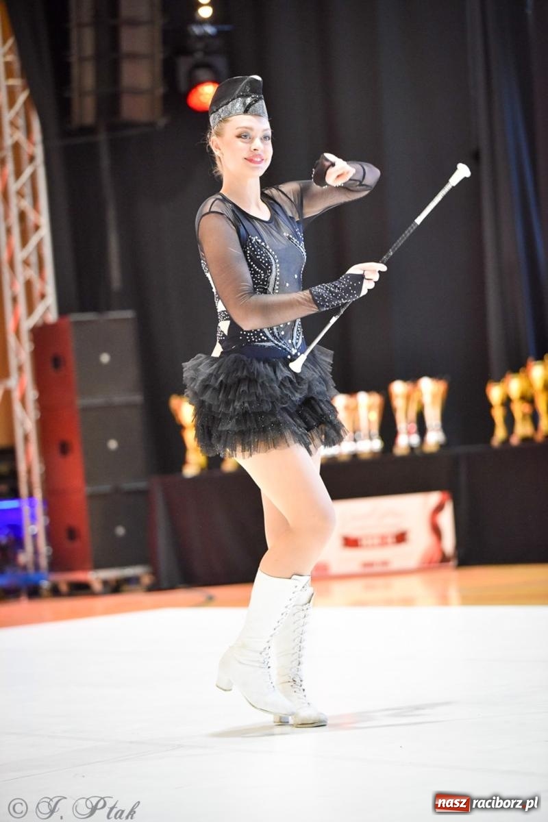 Zdjęcie w galerii na portalu naszraciborz.pl: Rudnik gościł mistrzostwa Polski mażoretek [FOTO] wiadomości z regionu