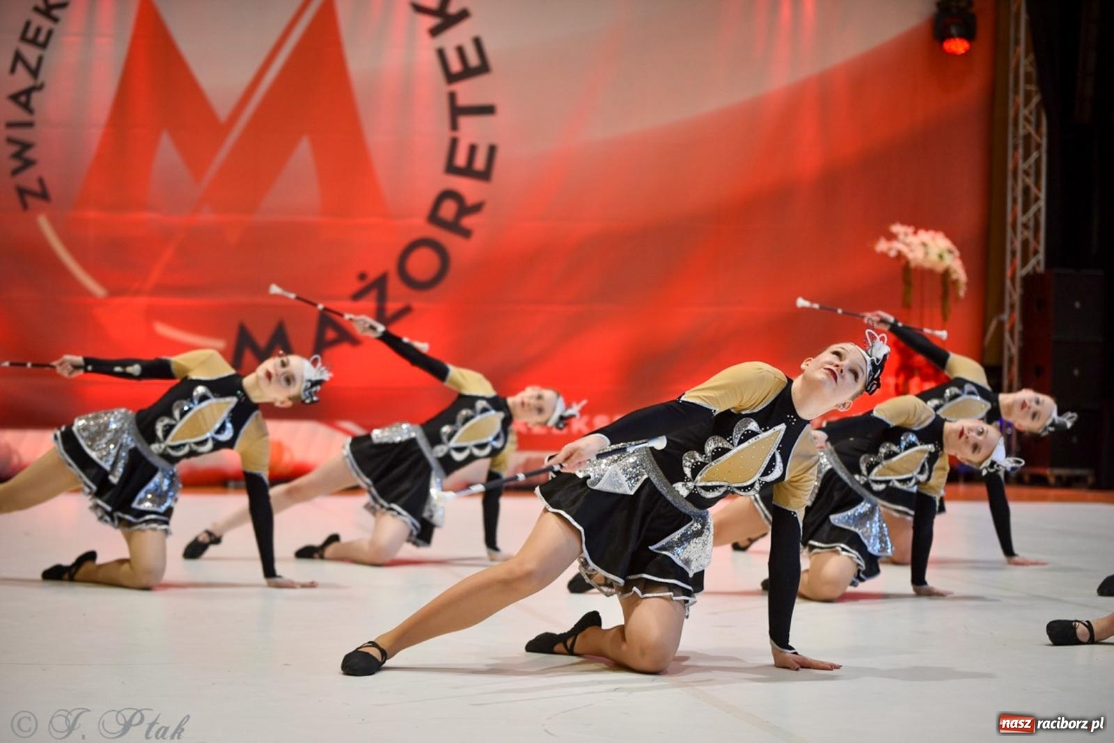 Zdjęcie w galerii na portalu naszraciborz.pl: Rudnik gościł mistrzostwa Polski mażoretek [FOTO] wiadomości z regionu