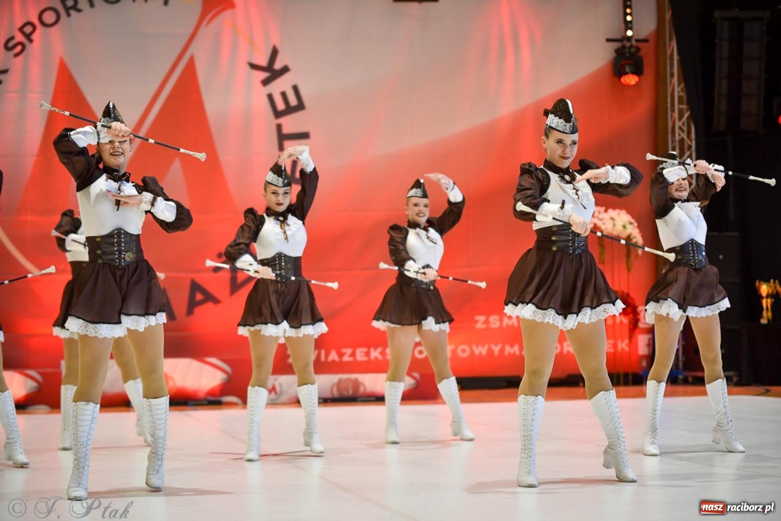 Zdjęcie w galerii na portalu naszraciborz.pl: Rudnik gościł mistrzostwa Polski mażoretek [FOTO] wiadomości z regionu