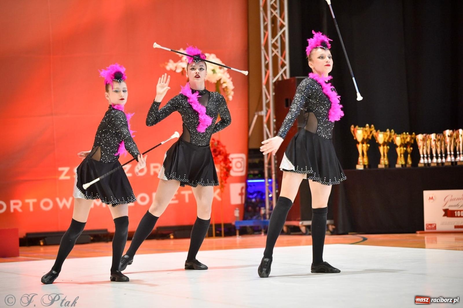 Zdjęcie w galerii na portalu naszraciborz.pl: Rudnik gościł mistrzostwa Polski mażoretek [FOTO] wiadomości z regionu
