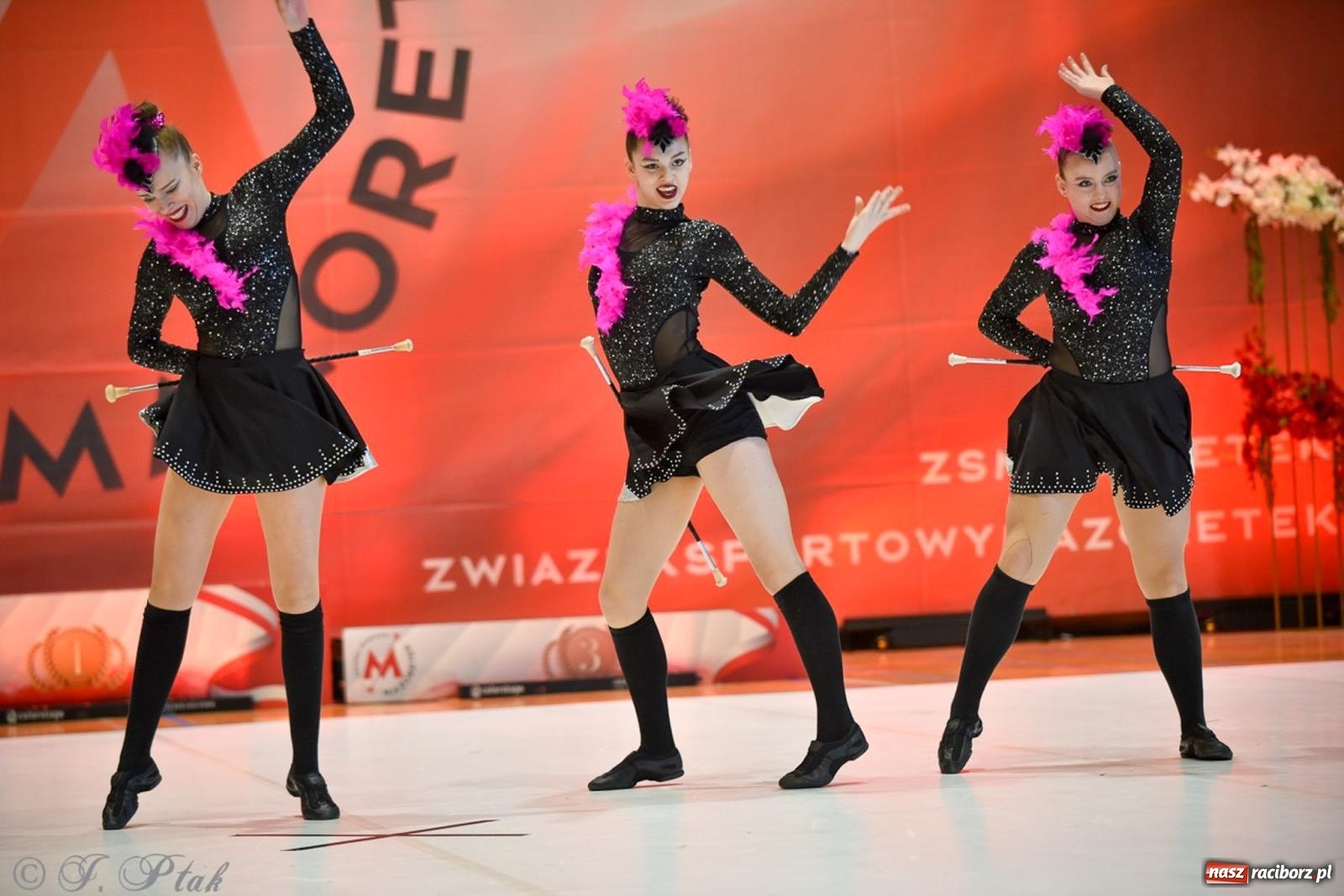 Zdjęcie w galerii na portalu naszraciborz.pl: Rudnik gościł mistrzostwa Polski mażoretek [FOTO] wiadomości z regionu