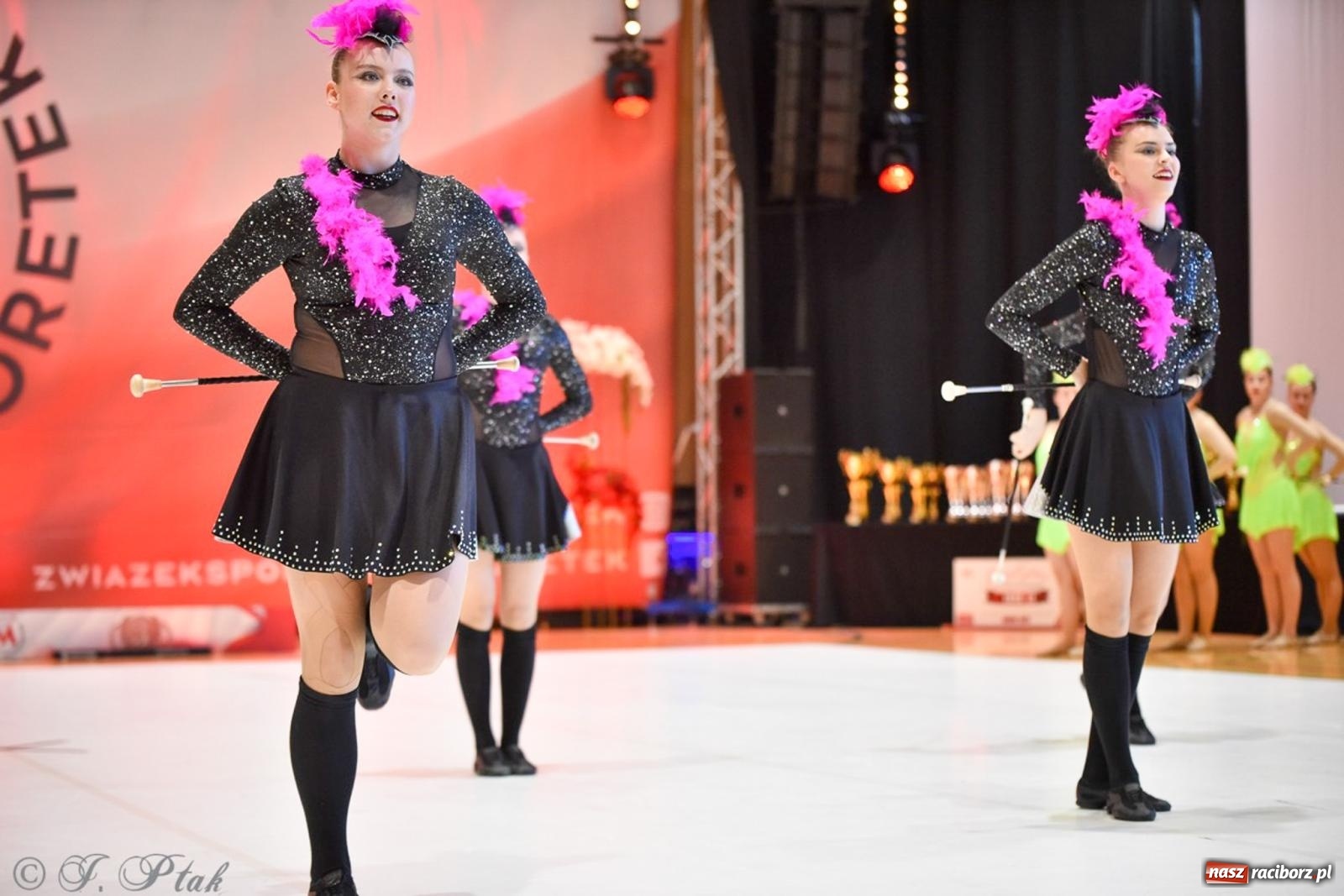 Zdjęcie w galerii na portalu naszraciborz.pl: Rudnik gościł mistrzostwa Polski mażoretek [FOTO] wiadomości z regionu