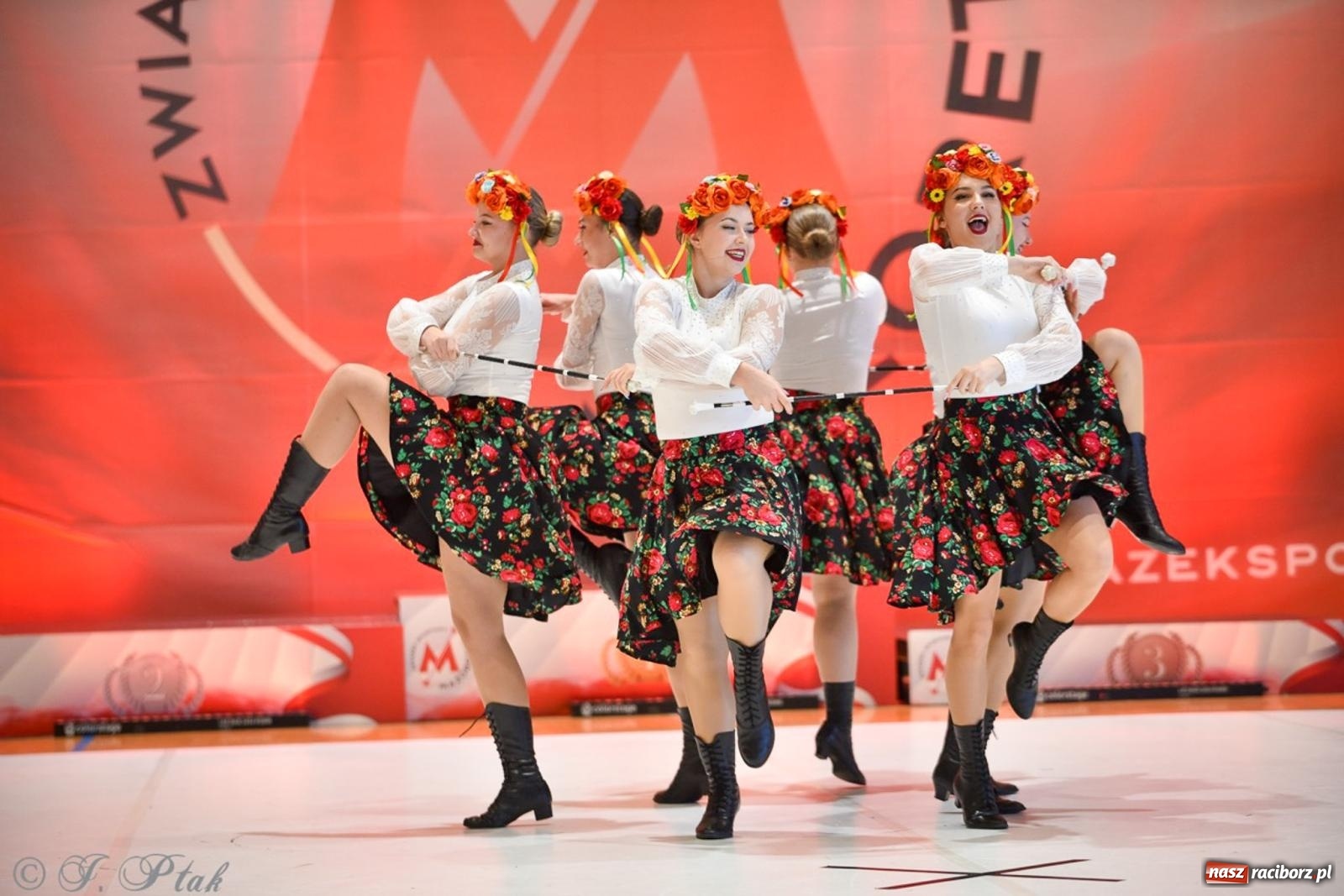 Zdjęcie w galerii na portalu naszraciborz.pl: Rudnik gościł mistrzostwa Polski mażoretek [FOTO] wiadomości z regionu