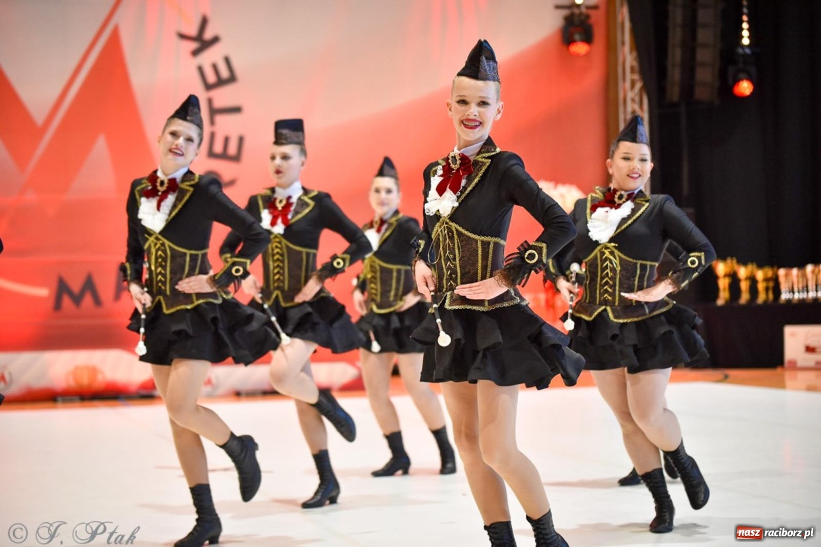 Zdjęcie w galerii na portalu naszraciborz.pl: Rudnik gościł mistrzostwa Polski mażoretek [FOTO] wiadomości z regionu