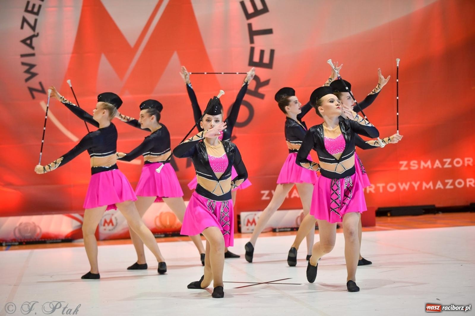 Zdjęcie w galerii na portalu naszraciborz.pl: Rudnik gościł mistrzostwa Polski mażoretek [FOTO] wiadomości z regionu