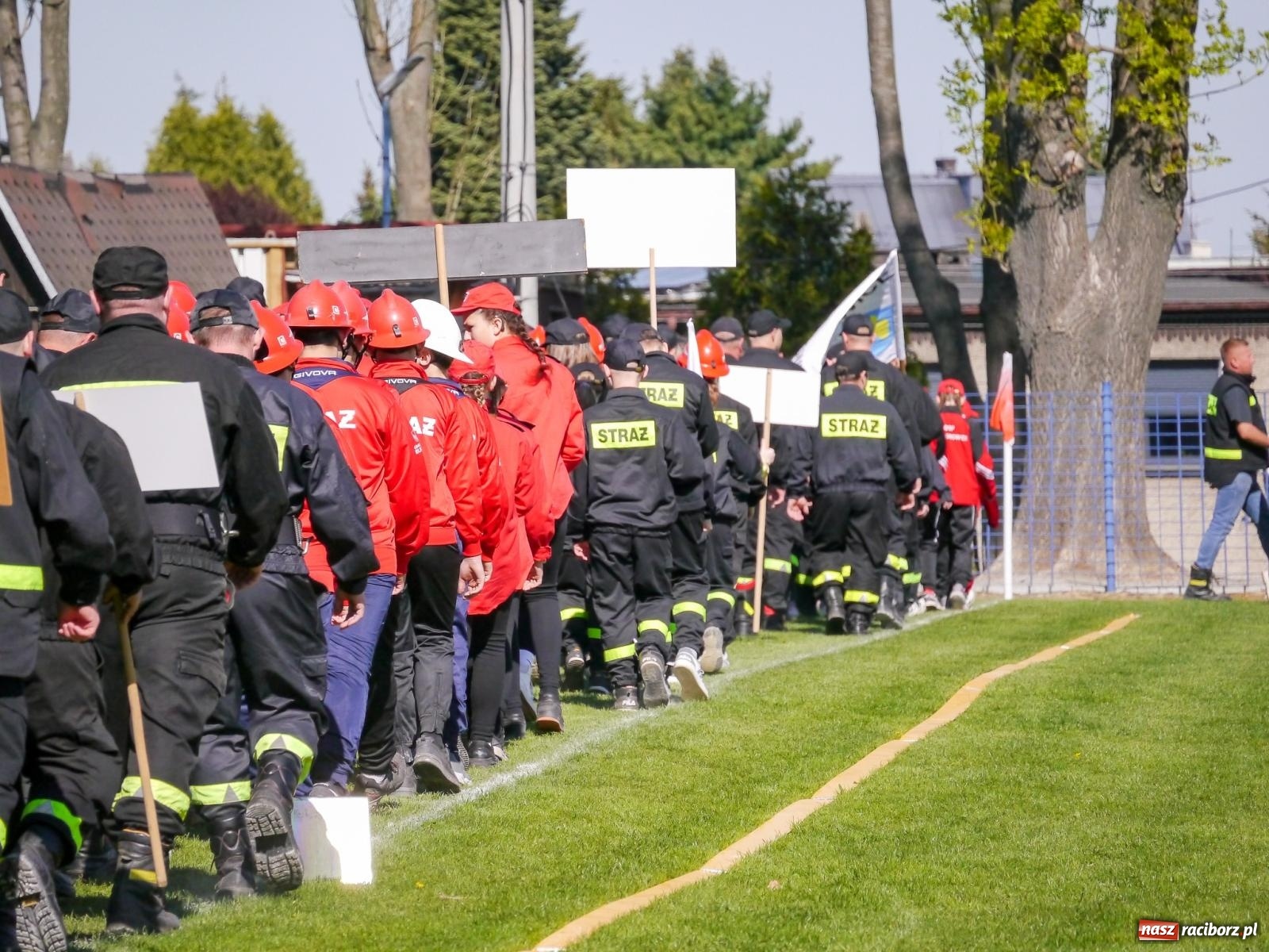 Zdjęcie w galerii na portalu naszraciborz.pl: Powiatowe zawody sportowo-pożarnicze na bis wiadomości z regionu