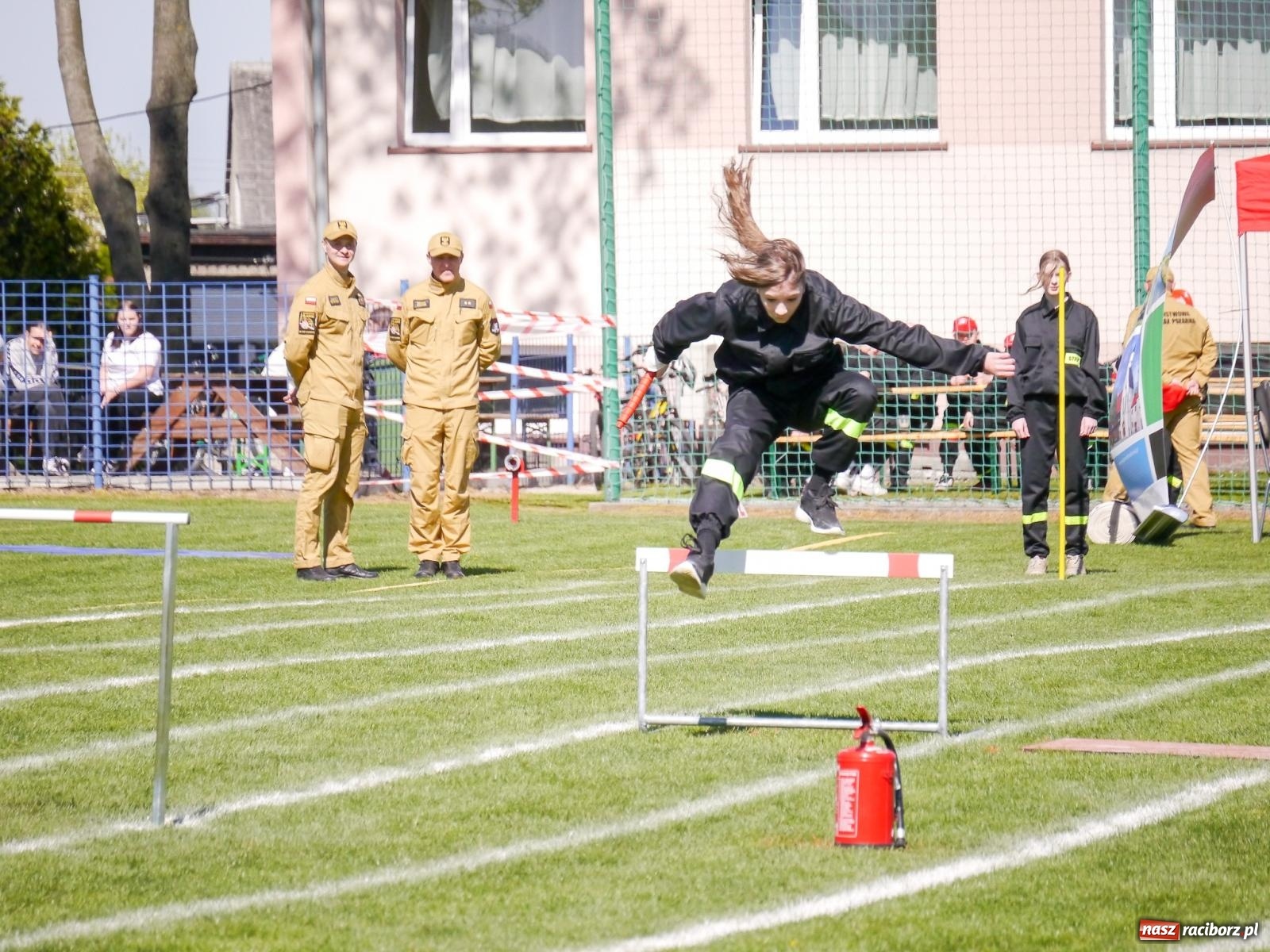Zdjęcie w galerii na portalu naszraciborz.pl: Powiatowe zawody sportowo-pożarnicze na bis wiadomości z regionu