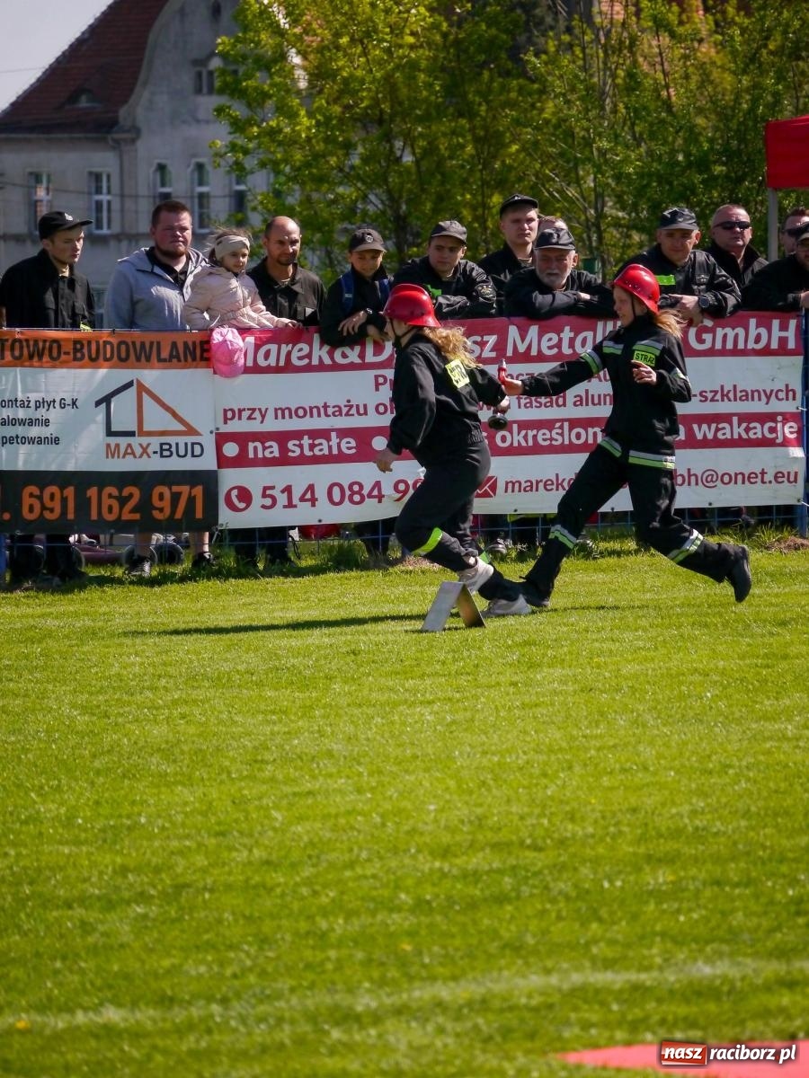 Zdjęcie w galerii na portalu naszraciborz.pl: Powiatowe zawody sportowo-pożarnicze na bis wiadomości z regionu