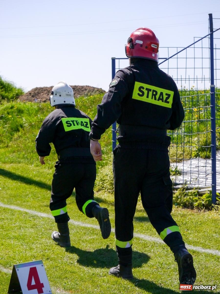 Zdjęcie w galerii na portalu naszraciborz.pl: Powiatowe zawody sportowo-pożarnicze na bis wiadomości z regionu