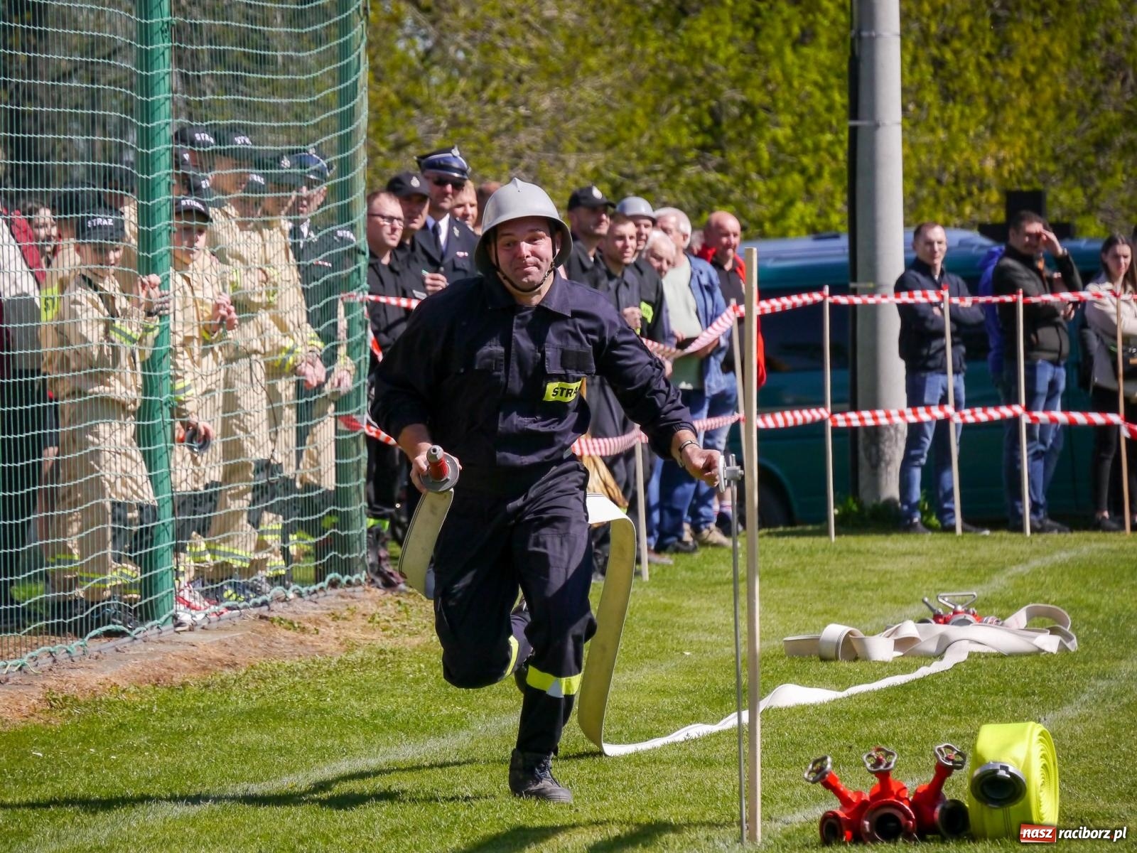 Zdjęcie w galerii na portalu naszraciborz.pl: Powiatowe zawody sportowo-pożarnicze na bis wiadomości z regionu