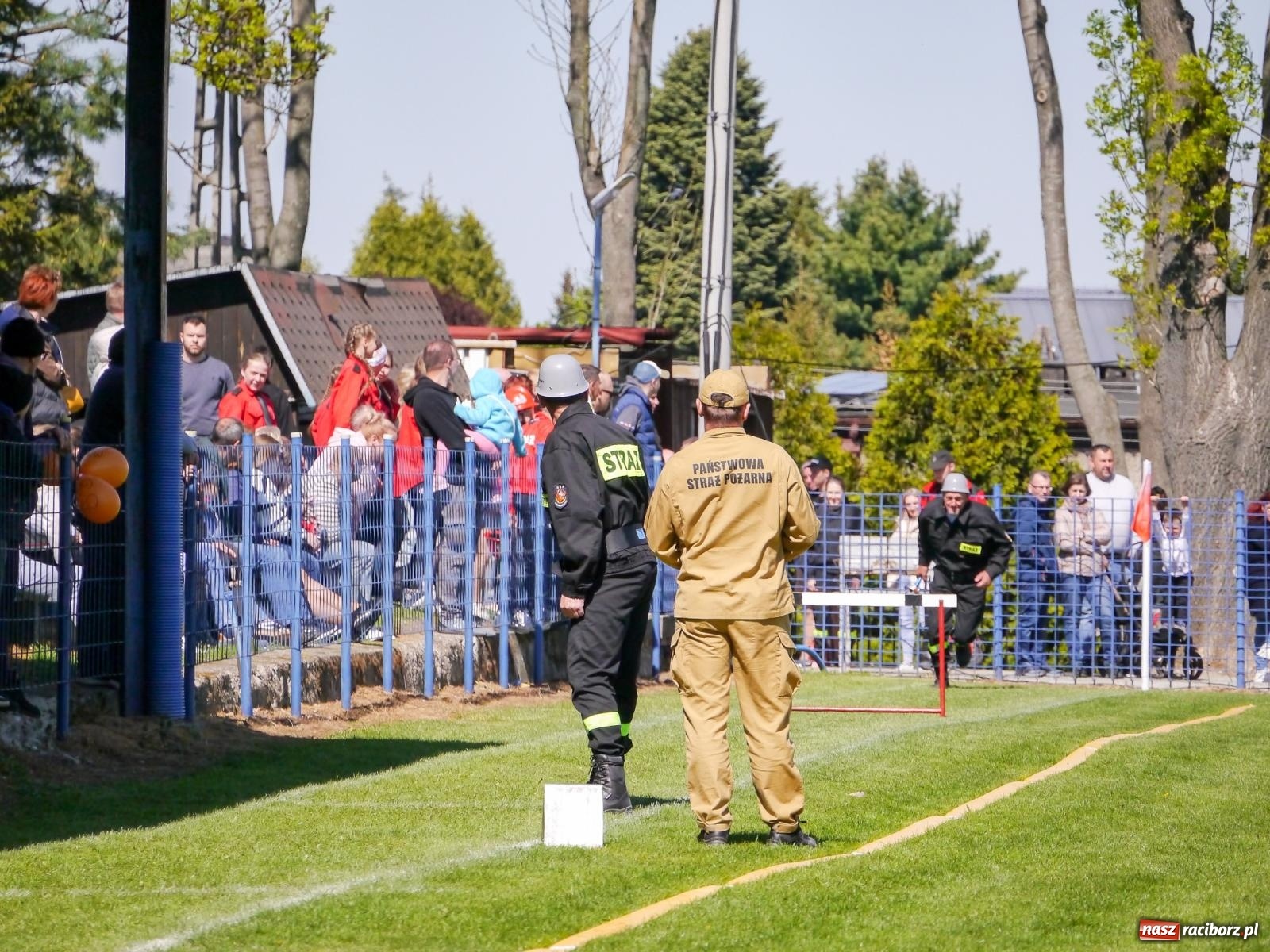 Zdjęcie w galerii na portalu naszraciborz.pl: Powiatowe zawody sportowo-pożarnicze na bis wiadomości z regionu