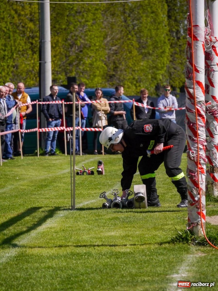 Zdjęcie w galerii na portalu naszraciborz.pl: Powiatowe zawody sportowo-pożarnicze na bis wiadomości z regionu