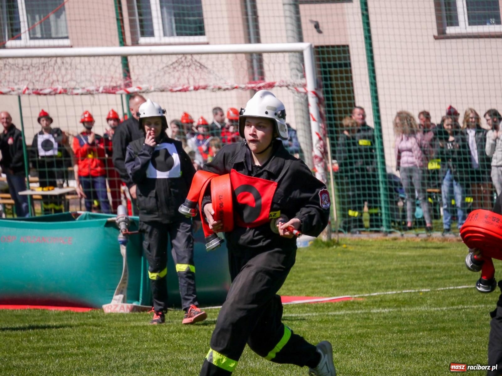 Zdjęcie w galerii na portalu naszraciborz.pl: Powiatowe zawody sportowo-pożarnicze na bis wiadomości z regionu
