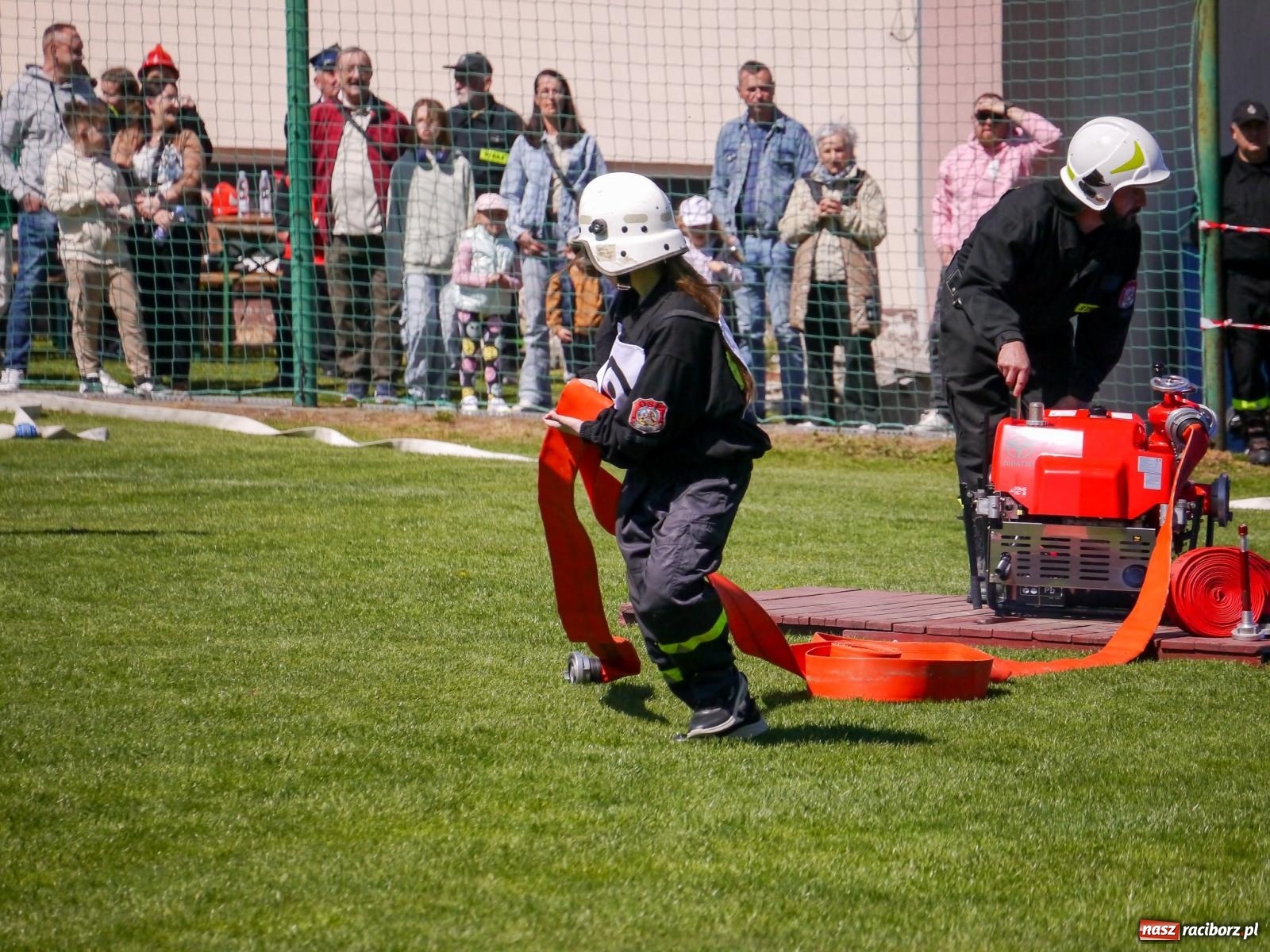 Zdjęcie w galerii na portalu naszraciborz.pl: Powiatowe zawody sportowo-pożarnicze na bis wiadomości z regionu
