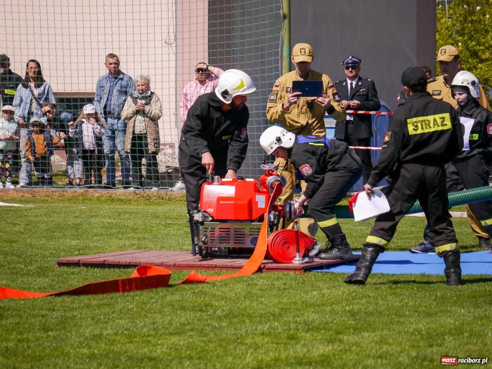 Zdjęcie w galerii na portalu naszraciborz.pl: Powiatowe zawody sportowo-pożarnicze na bis wiadomości z regionu