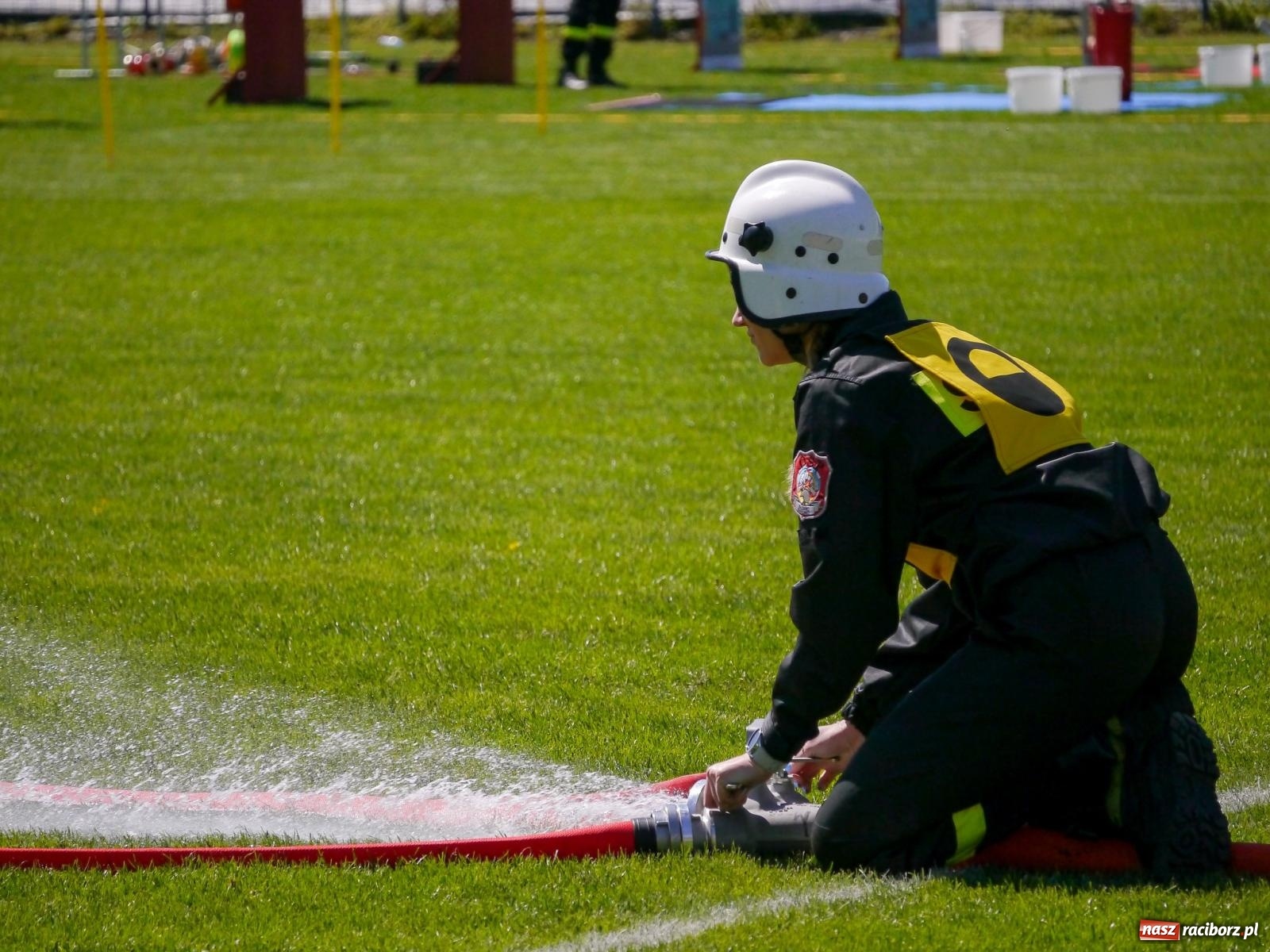 Zdjęcie w galerii na portalu naszraciborz.pl: Powiatowe zawody sportowo-pożarnicze na bis wiadomości z regionu