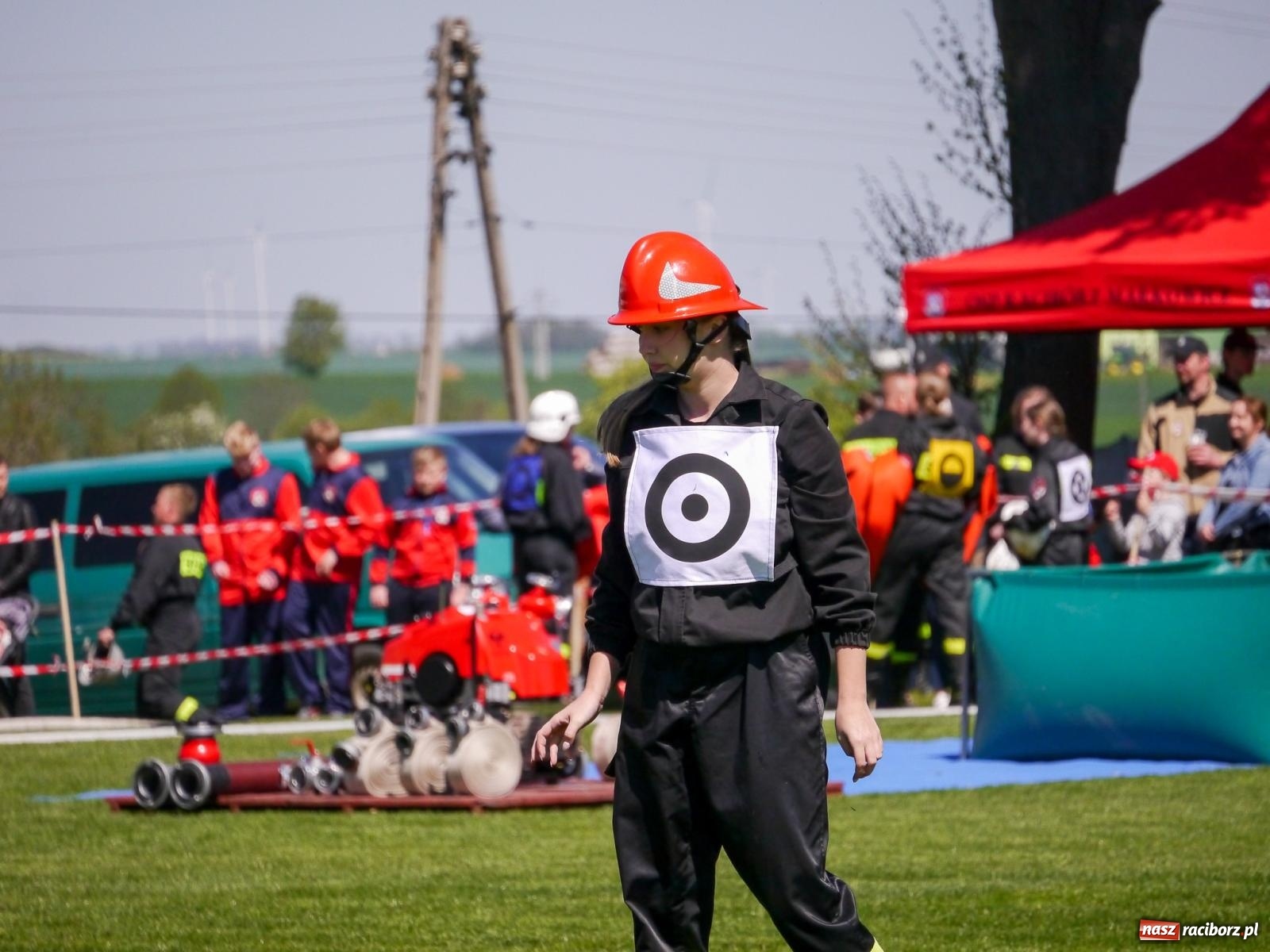 Zdjęcie w galerii na portalu naszraciborz.pl: Powiatowe zawody sportowo-pożarnicze na bis wiadomości z regionu